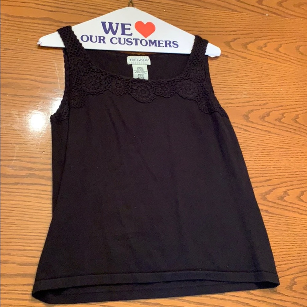 White stag black colored  top with pattern size M